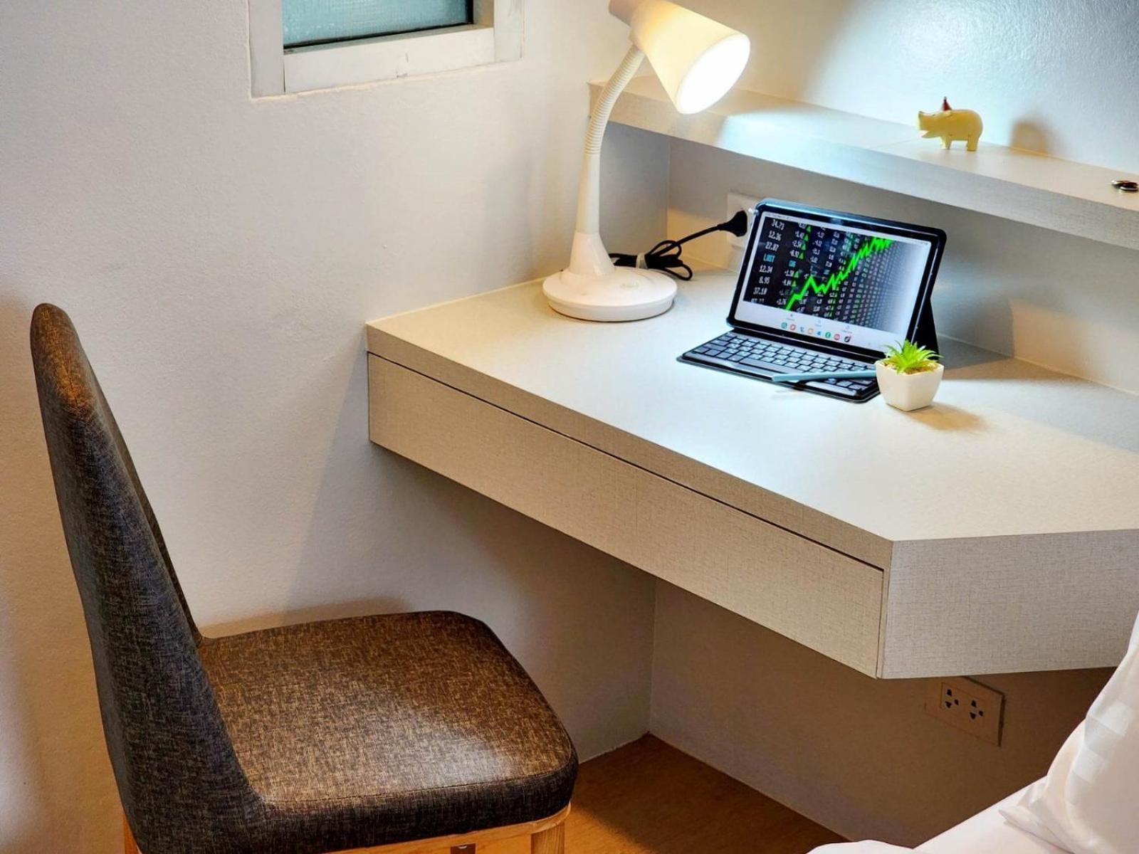 Apartment Replay Near Strand Bang Rak